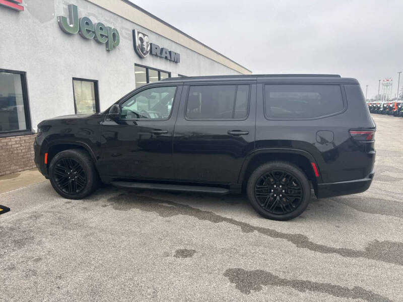 2022 Jeep Wagoneer Series III Carbide