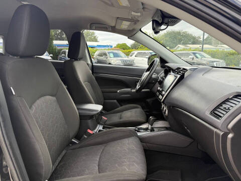 2020 Mitsubishi Outlander Sport SE