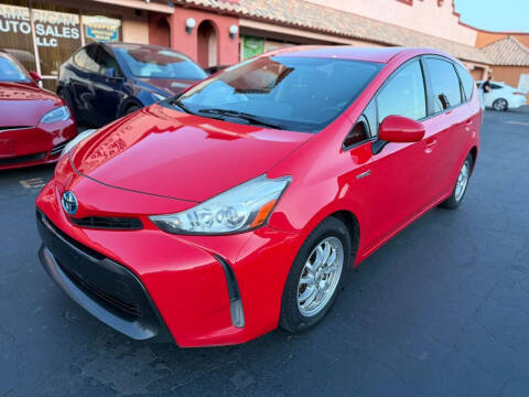 2015 Toyota Prius v Three