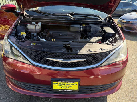 2018 Chrysler Pacifica LX