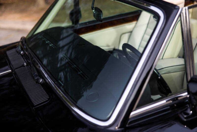 1991 Rolls-Royce Corniche