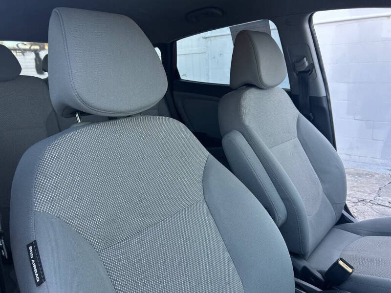 2014 Hyundai Accent GS
