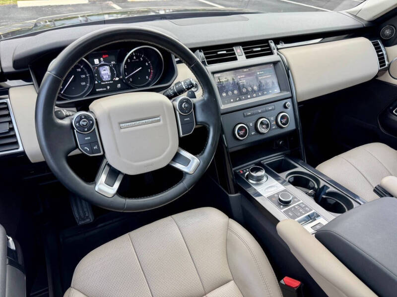 2018 Land Rover Discovery SE