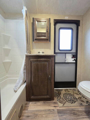 2017 Cruiser RV Radiance Touring Edition