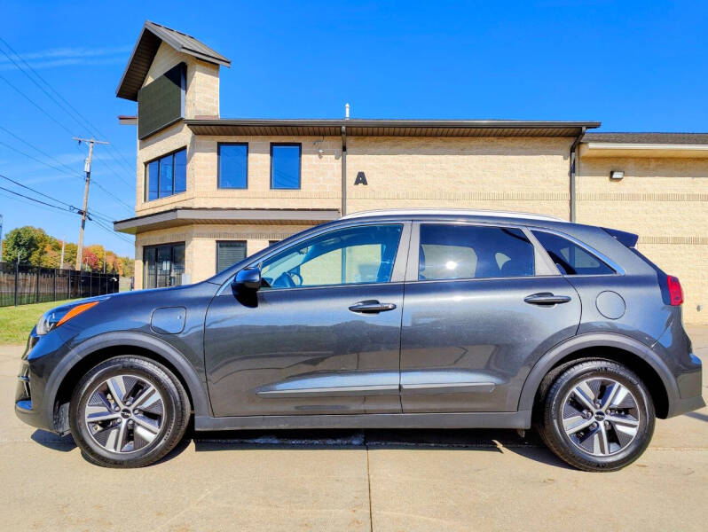 2022 Kia Niro Plug-In Hybrid LXS
