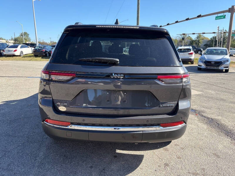 2023 Jeep Grand Cherokee Laredo