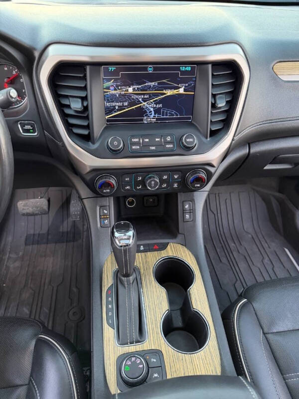 2018 GMC Acadia Denali