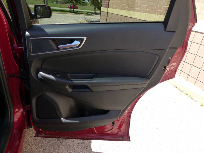 2020 Ford Edge SEL