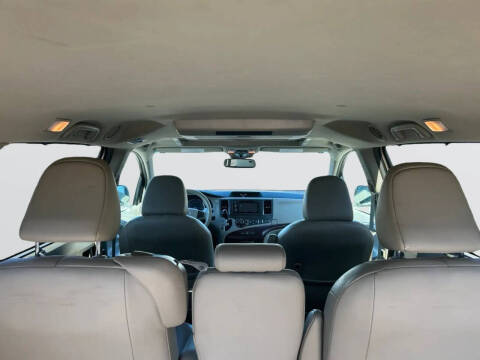2013 Toyota Sienna