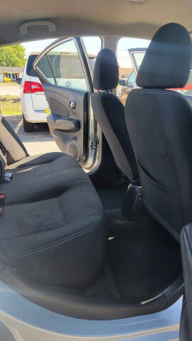 2018 Nissan Versa