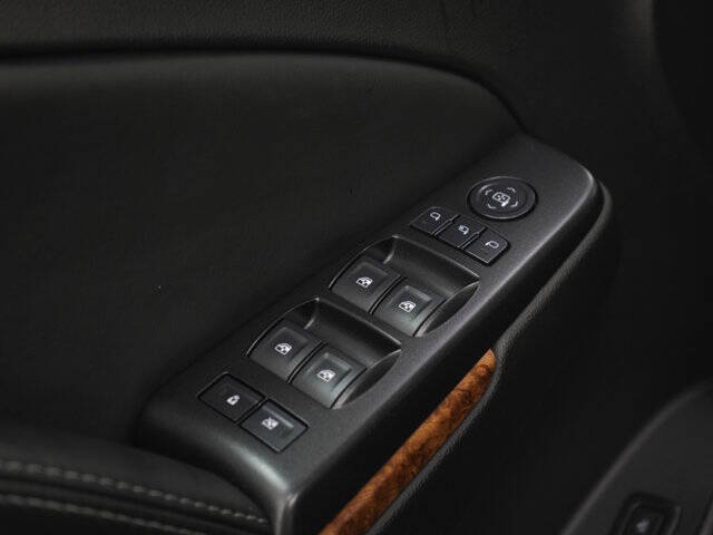 2016 Chevrolet Suburban LTZ