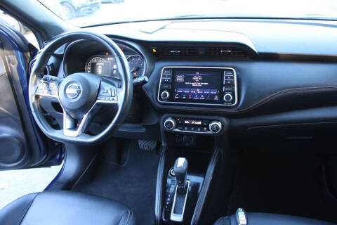 2020 Nissan Kicks SR