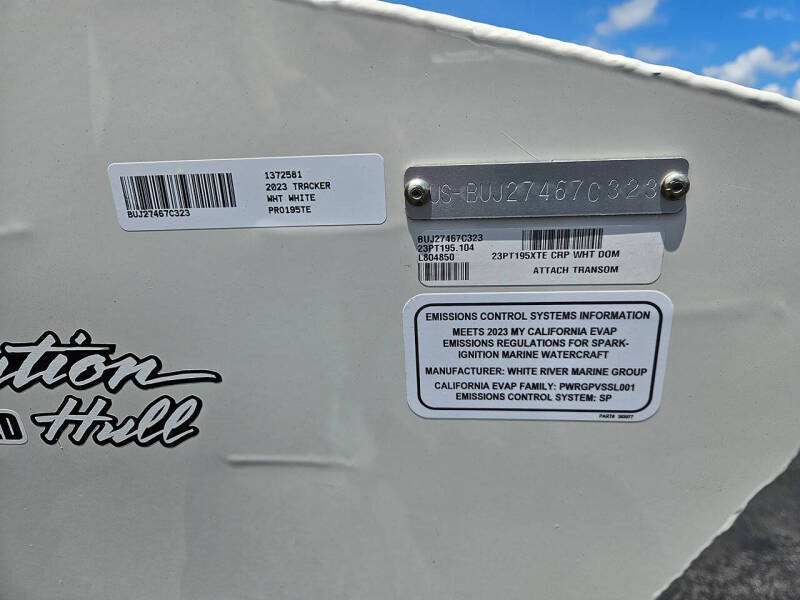 2023 Tracker PRO 195 TXW