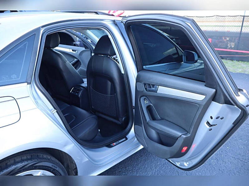 2015 Audi A4 2.0T quattro Premium