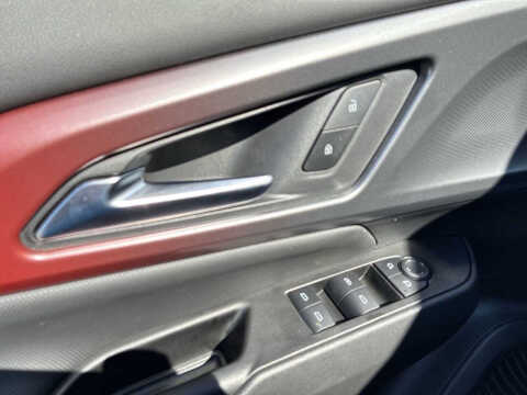 2024 Chevrolet Equinox EV Launch Edition