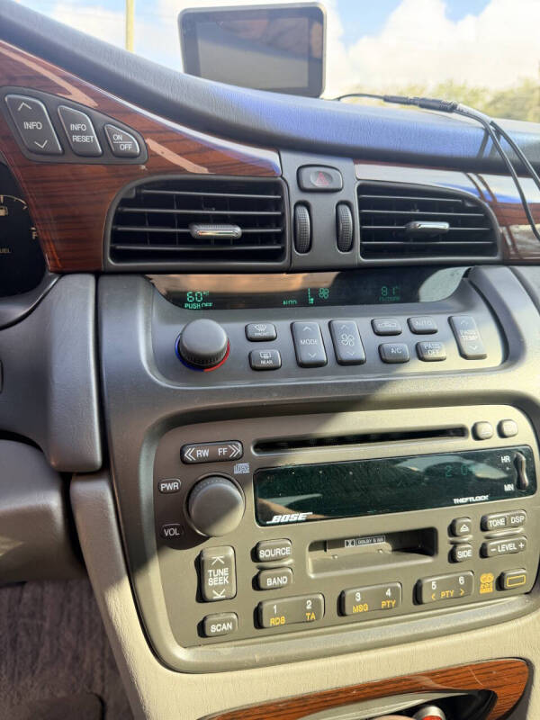 2001 Cadillac DeVille DTS