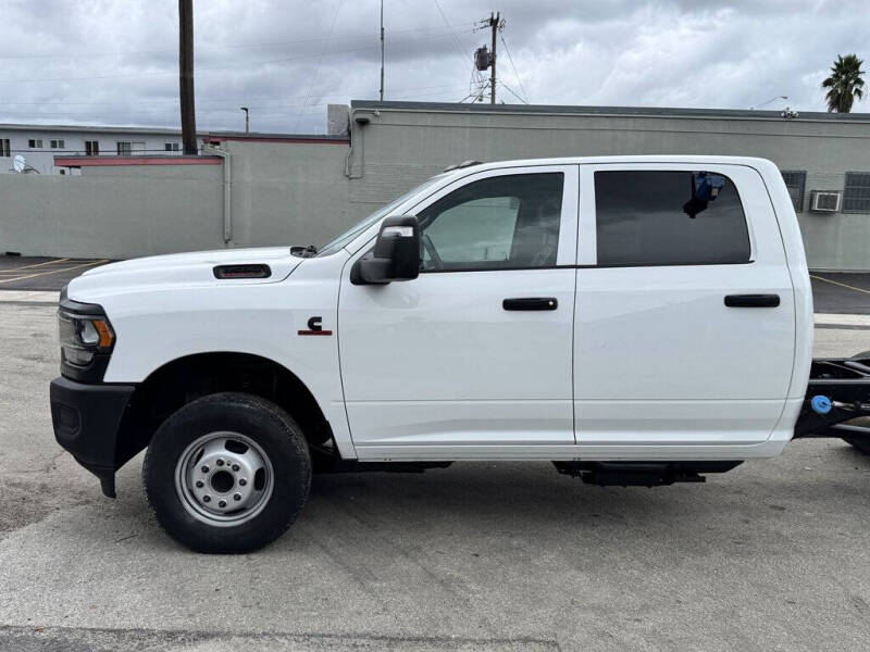 2023 RAM 3500