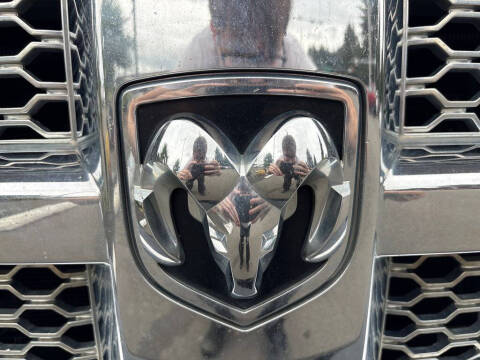2012 RAM 1500 Laramie