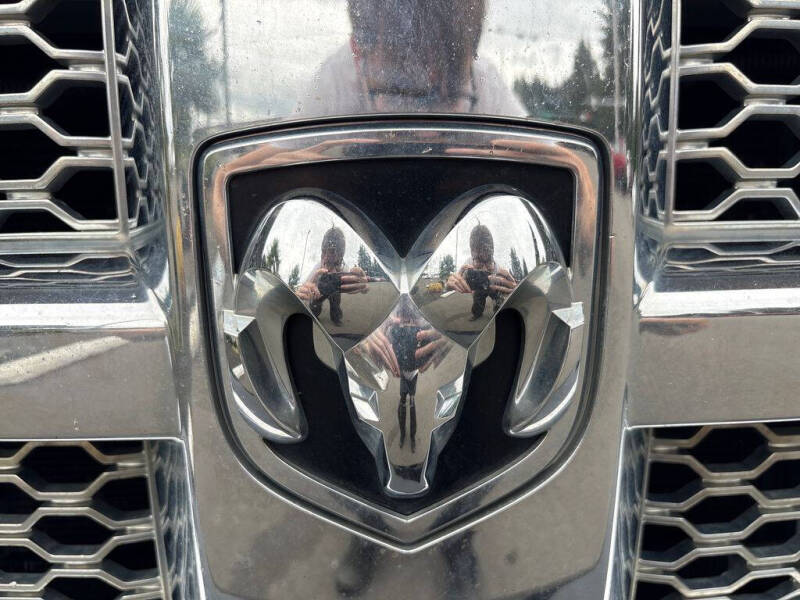 2012 RAM 1500 Laramie