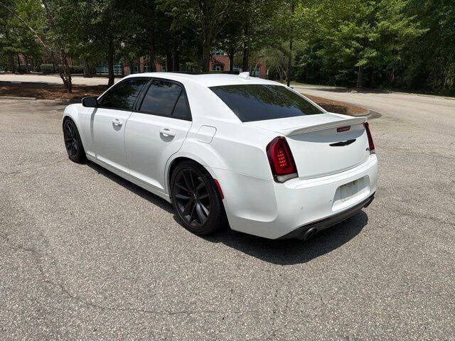 2023 Chrysler 300 C
