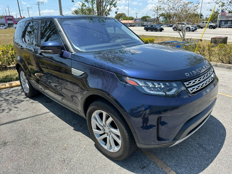 2018 Land Rover Discovery for sale at Cosmo Motors in Pompano Beach FL