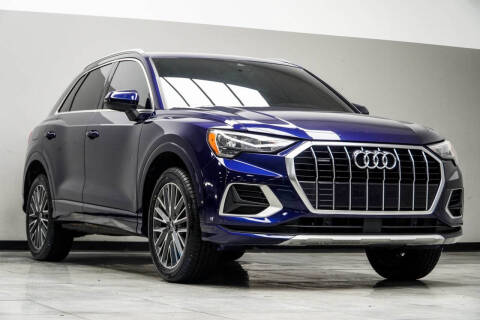 2022 Audi Q3 quattro Premium 40 TFSI
