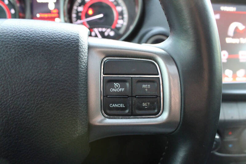 2018 Dodge Journey Crossroad