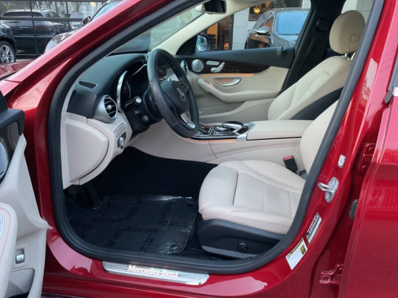 2017 Mercedes-Benz C-Class