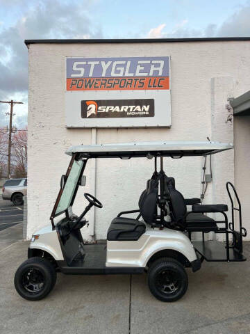 2025 Epic E40 golf cart for sale at Stygler Powersports LLC in Johnstown OH