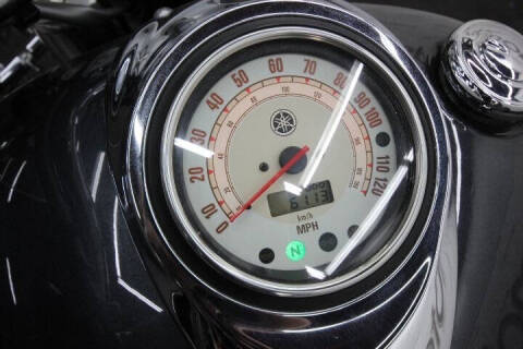 2004 Yamaha V-Star 1100