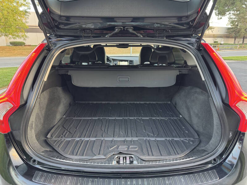 2015 Volvo V60 T5 Drive-E Premier