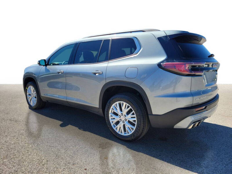 2024 GMC Acadia Elevation