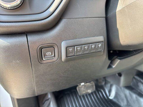 2025 GMC Sierra 3500HD CC Pro