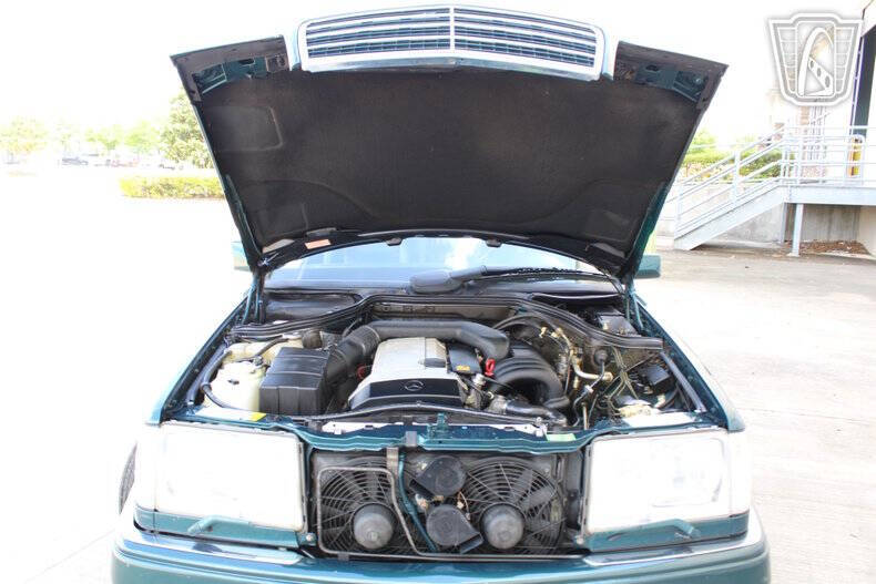 1994 Mercedes-Benz E-Class E 320