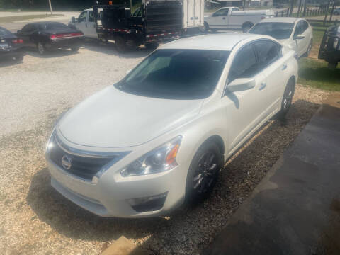 2015 Nissan Altima for sale at Cheeseman's Automotive in Stapleton AL