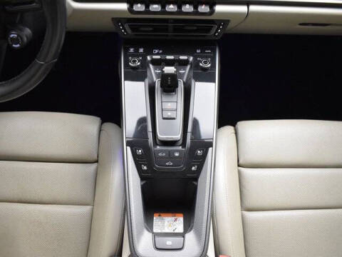 2022 Porsche 911 Carrera