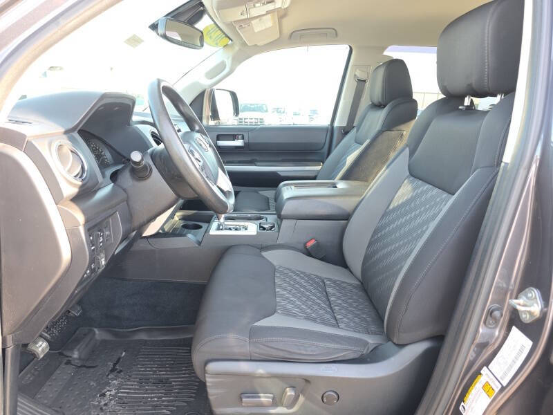 2020 Toyota Tundra SR5