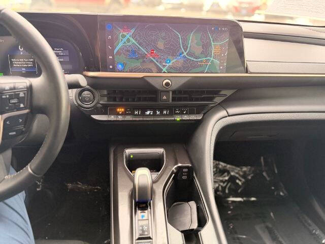 2024 Toyota Crown XLE