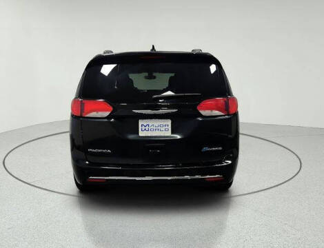 2018 Chrysler Pacifica Hybrid Touring L