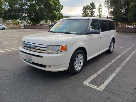 2010 Ford Flex for sale at UNITED AUTO MART CA in Arleta CA
