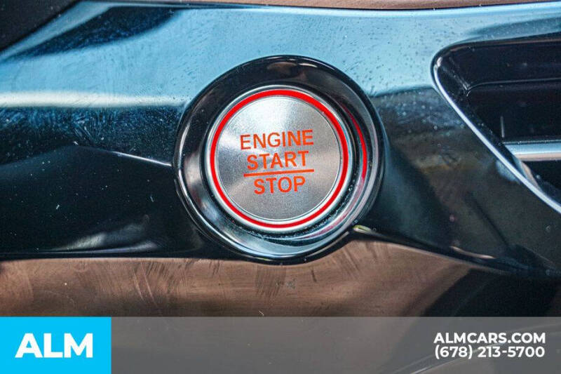 2024 Acura MDX w/Tech