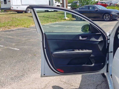 2019 Kia Optima S