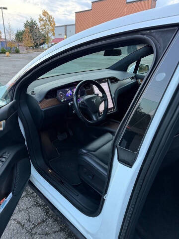 2018 Tesla Model X 75D