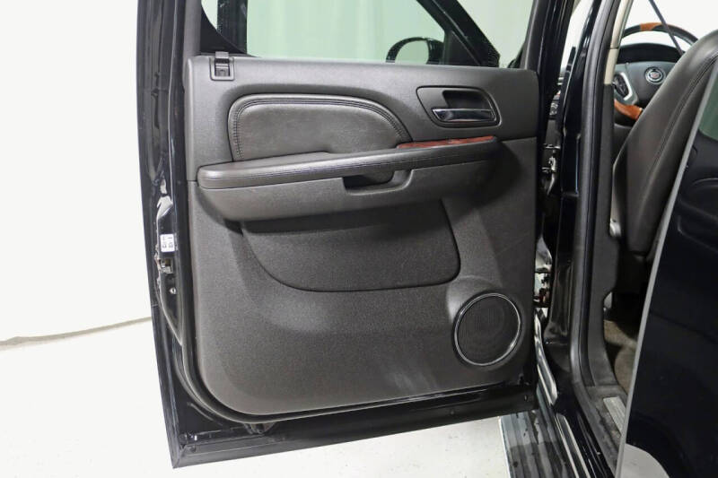 2011 Cadillac Escalade EXT