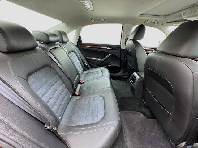 2013 Volkswagen Passat TDI SEL Premium