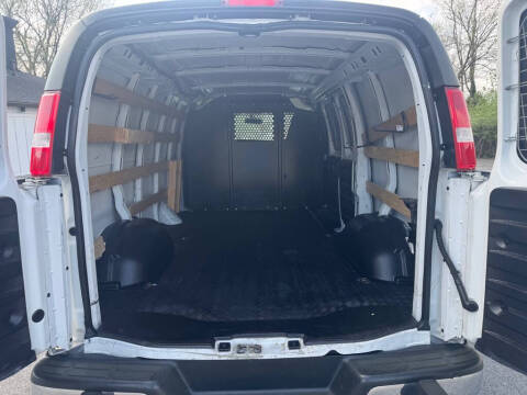 2021 GMC Savana 2500