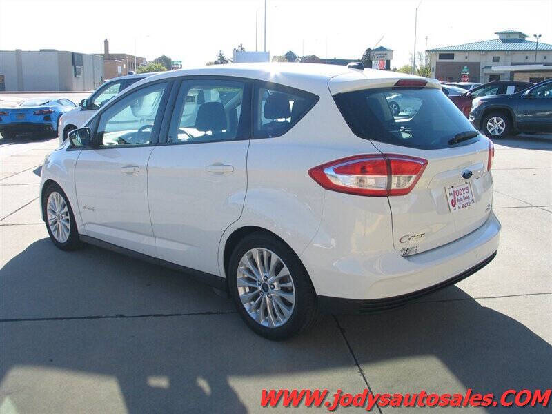 2017 Ford C-MAX Hybrid SE