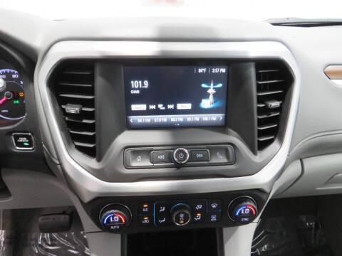 2017 GMC Acadia SLE-1