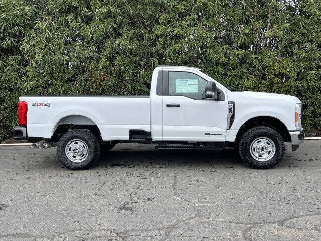 2025 Ford F-350 Super Duty XL