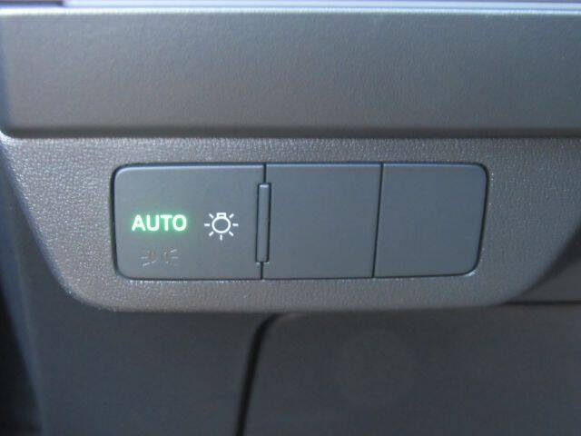 2022 Audi Q4 e-tron quattro Premium Plus 50